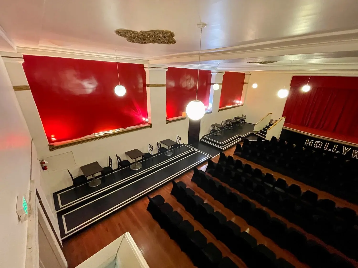 Hollywood Theater from the side