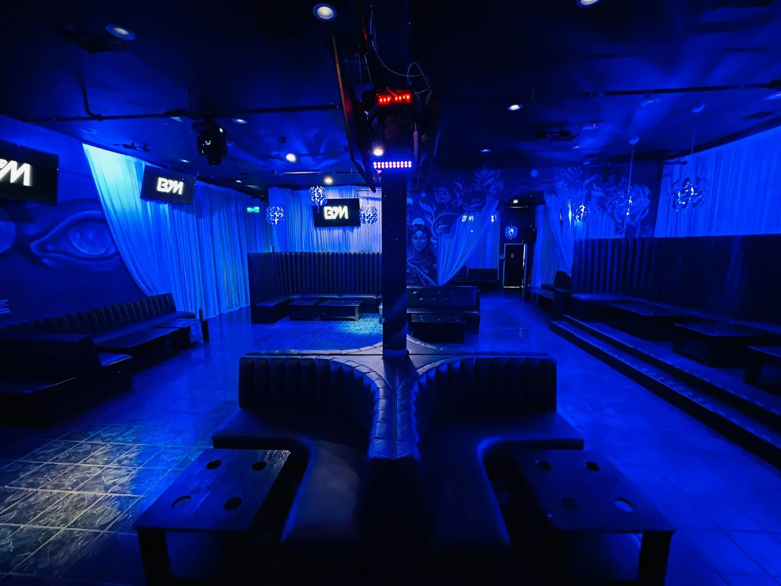 Downtown Venue, view 2