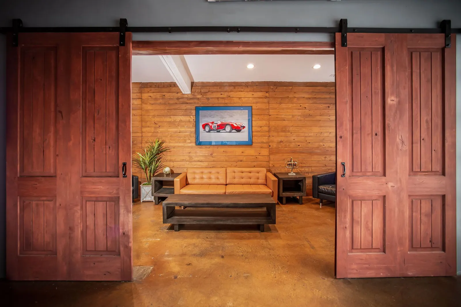 El Segundo Studio, view 3