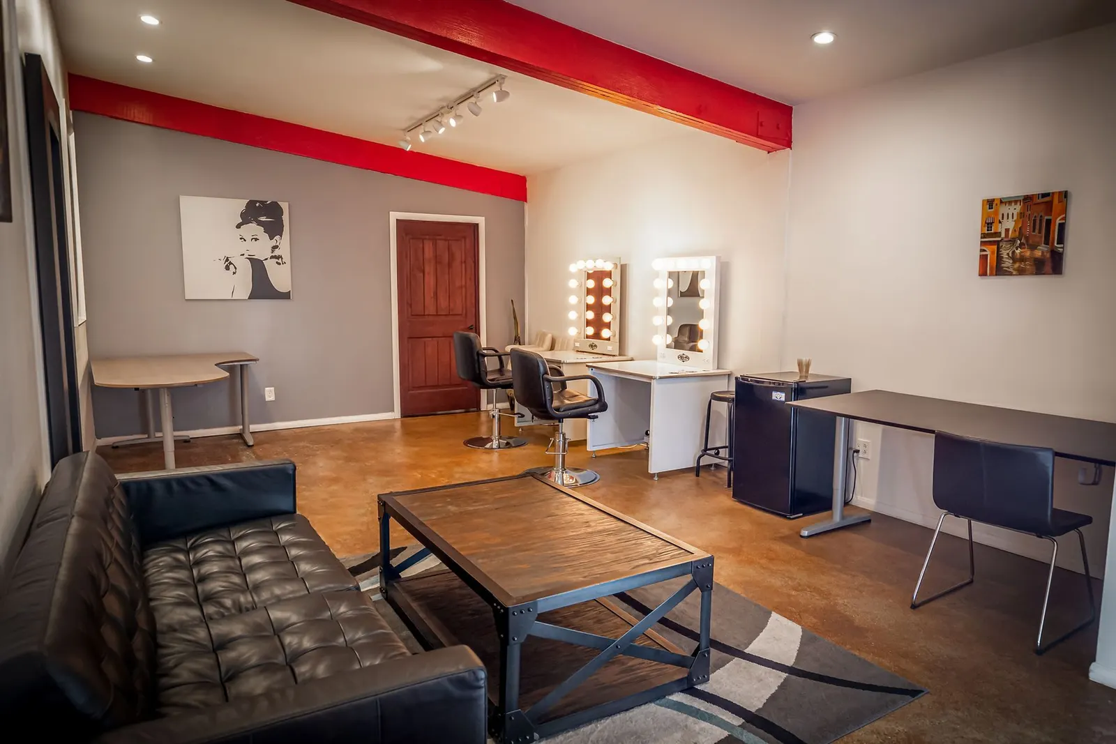 El Segundo Studio, view 4