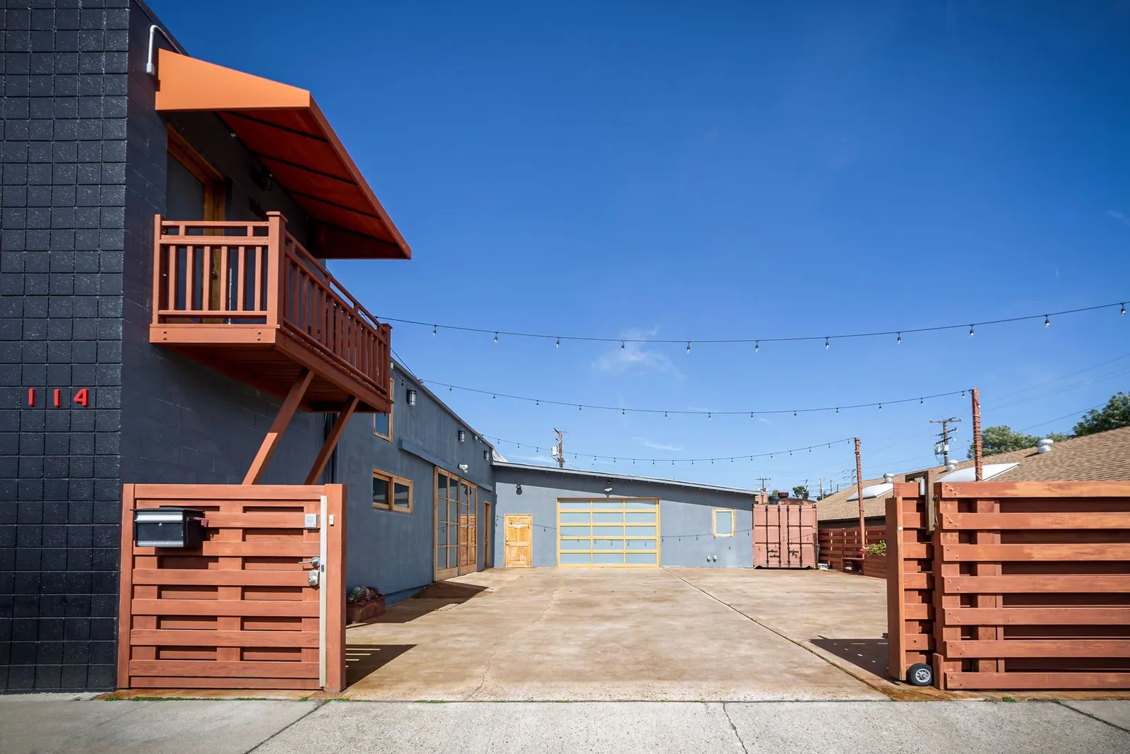 El Segundo Studio, view 5