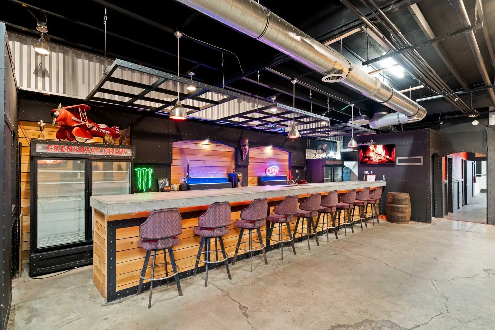 Gardena Venue, view 6