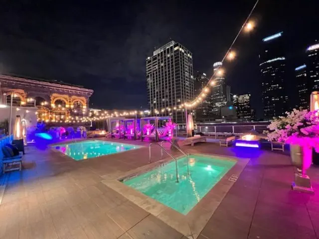 HWH Rooftop, view 1