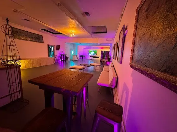 Mid-City Venue, view 5